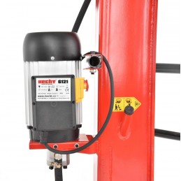 HECHT 6121 malkų skaldyklė 3000 W / 12 t.
