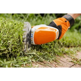 Gyvatvorių žirklės 10,8V/2,6Ah akumuliatorinės STIHL HSA 26