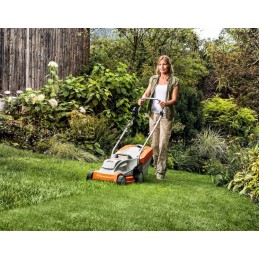 Vejapjovė 36V akumuliatorinė, 33cm. AK sistema STIHL RMA 235