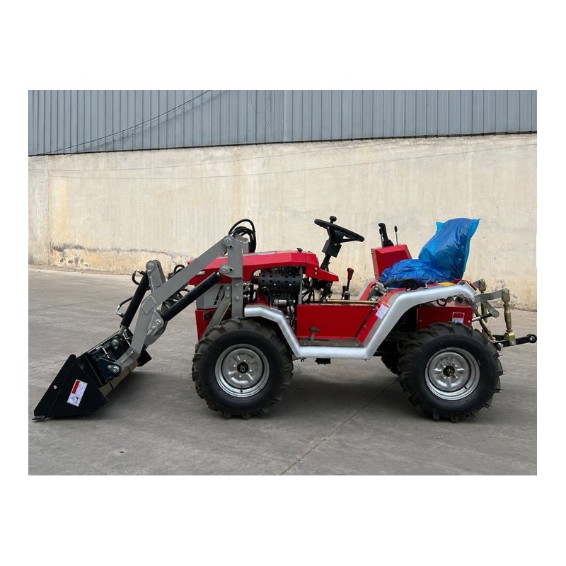 Mini traktoriukas su frontaliniu krautuvu 4in1